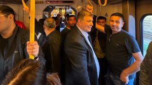 DEMOKRAT GÜNDEM- İzmir Büyükşehir Belediye Başkanı Cemil Tugay, İzmirlilerin metro