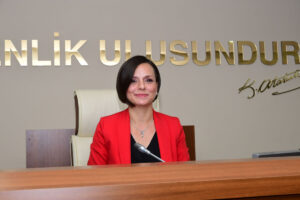 31 Mart yerel seçimlerinin ardından yeniden şekillenen Karabağlar Belediye Meclisi,