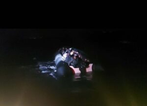 İzmir’in Karaburun ilçesi açıklarında, Sahil Güvenlik Komutanlığı ekipleri tarafından Yunanistan