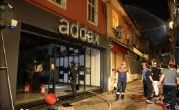 İzmir’de Kemeraltı’nda 4. yangın: Bu kez tekstil deposunda çıktı