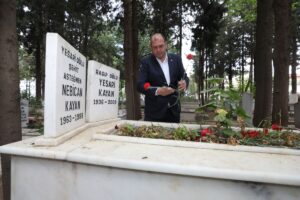 Menderes Belediyesi tarafından şehitler haftası nedeniyle etkinlik gerçekleştirildi. Menderes Belediyesi