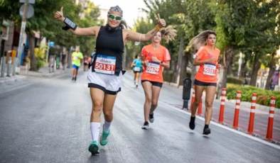 Maraton İzmir başlıyor: 5 bin 600 sporcu katılacak