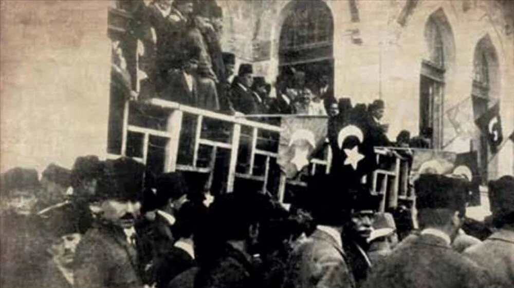 Bugün 23 Nisan... TBMM 104. Yaşını Kutluyor 5 Bugün 23 Nisan... TBMM 104. Yaşını Kutluyor