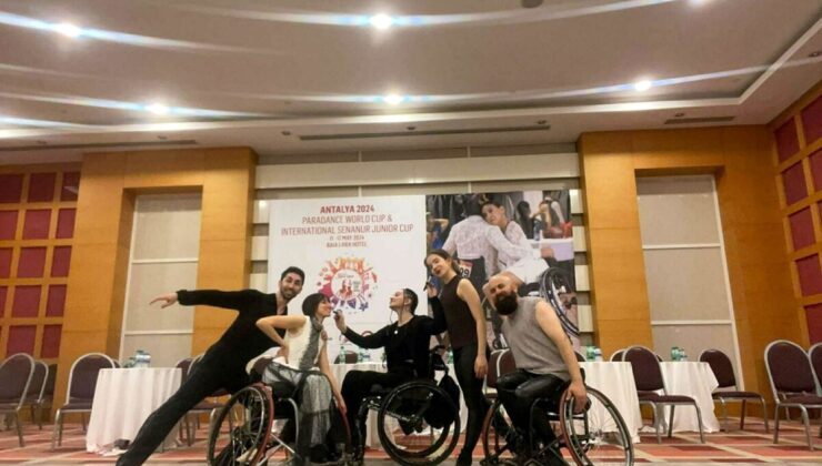 Tekerlekli sandalyelerle dans edip kendilerini dünyaya tanıttılar
