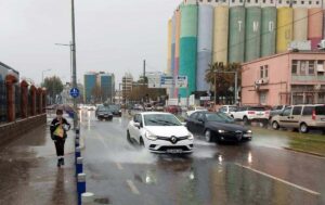 Meteoroloji 2’nci Bölge Müdürlüğü Tahmin ve Erken Uyarı Merkezi’nden yapılan