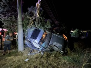 İzmir’in Kemalpaşa ilçesinde, kontrolden çıkarak şarampole devrilen cipin sürücüsü yaşamını yitirdi. 
