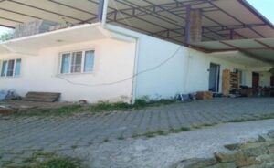 Olay, akşam saatlerinde Gödrenli Mahallesi’nde meydana geldi. Köşk ilçesinde yaşayan,
