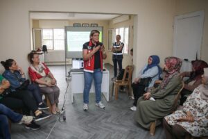 Konak Belediyesi, çocuk istismarı ve akran zorbalığına karşı farkındalık yaratmak