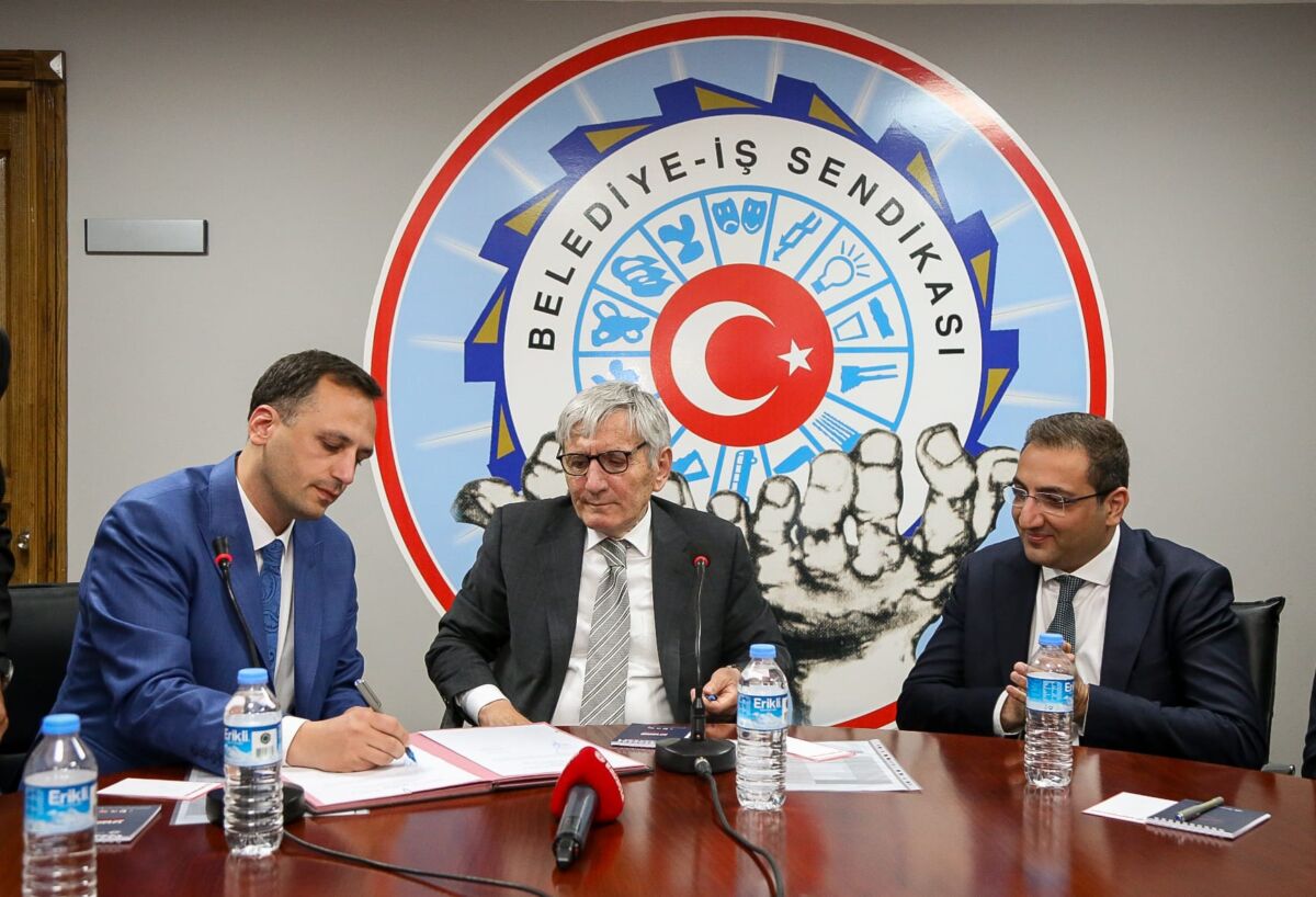Bornova Belediye Başkanı Ömer Eşki seçimden önce söz verdiği gibi