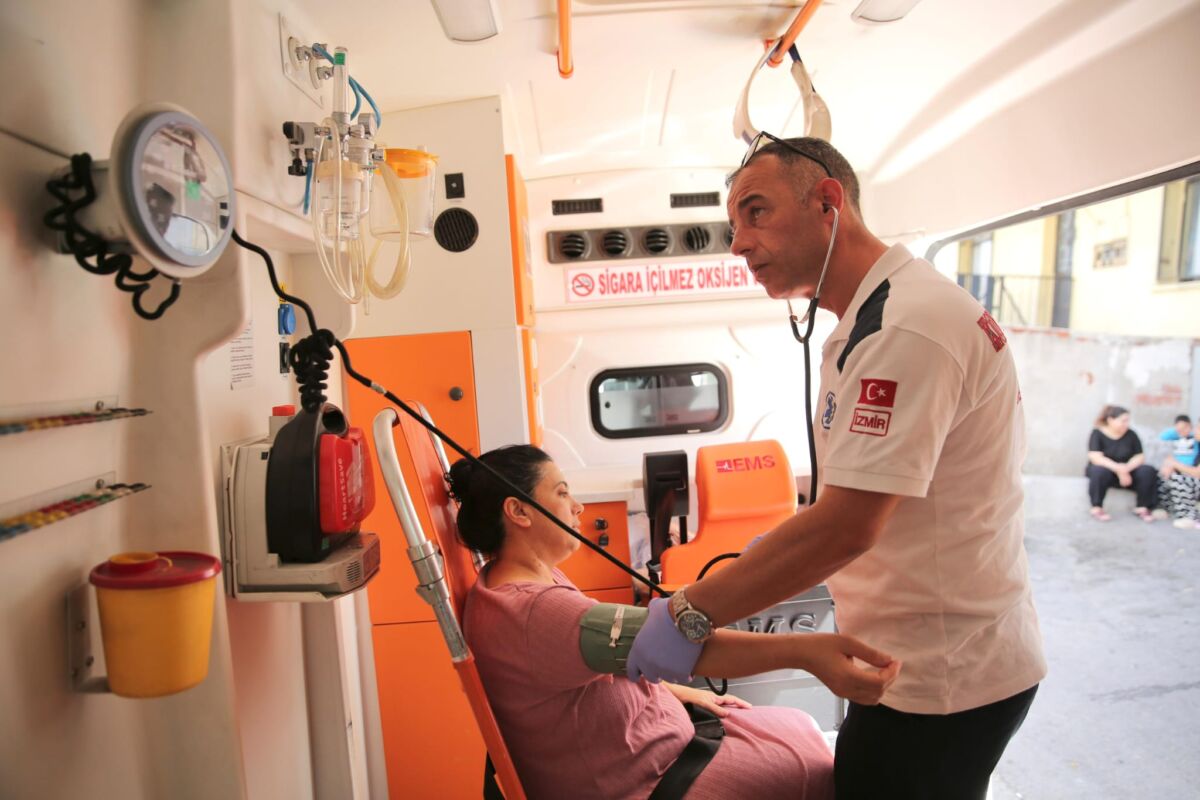Konak belediyesi haberleri sağlık haberleri hasta nakil ambulansı haberleri