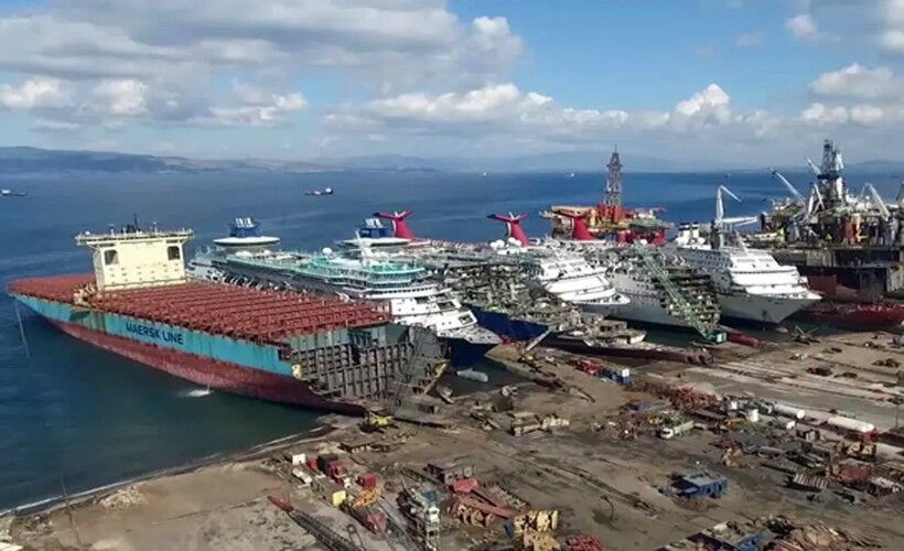 Aliağa’da iki yeni gemi söküm tesisi için süreç başlatıldı. Avrupa