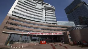 CHP Genel Merkezi, nüfusu 50 binden fazla olan il ve