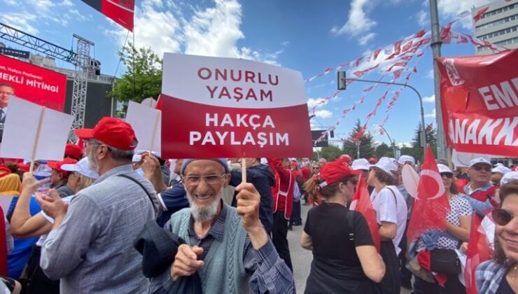 Emekliler Ankara’da buluştu: ‘Krizin bedelini biz ödemeyeceğiz’
