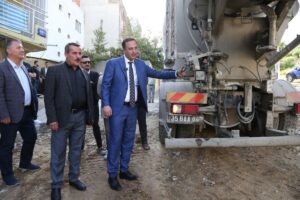 Daha konforlu yollar ve ulaşım için ilçenin dört bir yanında