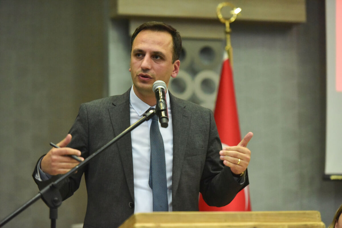 Eşki CHP Bornova İlçe Başkanlığı’nın Danışma Kurulu Toplantısı Bornova Belediyesi