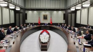 Cumhurbaşkanı Recep Tayyip Erdoğan’ın liderliğinde, Cumhurbaşkanlığı Kabinesi Baştepe’de bir araya
