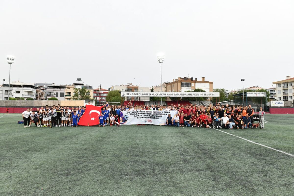 Çiğli Belediyesi tarafından, 19 Mayıs Atatürk’ü Anma, Gençlik ve Spor