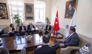 Başkan Tugay Birleşik Krallık Türkiye Büyükelçisi’ni ağırladı: ‘Üzerimize düşeni yapmaya hazırız’
