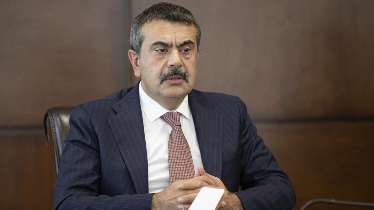 Milli Eğitim Bakanı Yusuf Tekin, 20 bin öğretmen ataması yapılacağını