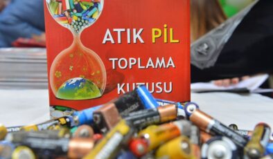 İzmir Büyükşehir Belediyesi’nin çevre dostu kampanyası sürüyor