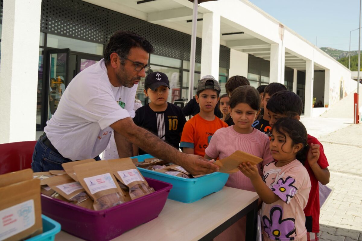İzmir Büyükşehir Belediyesi, 5 Haziran Dünya Çevre Günü farkındalık etkinlikleri