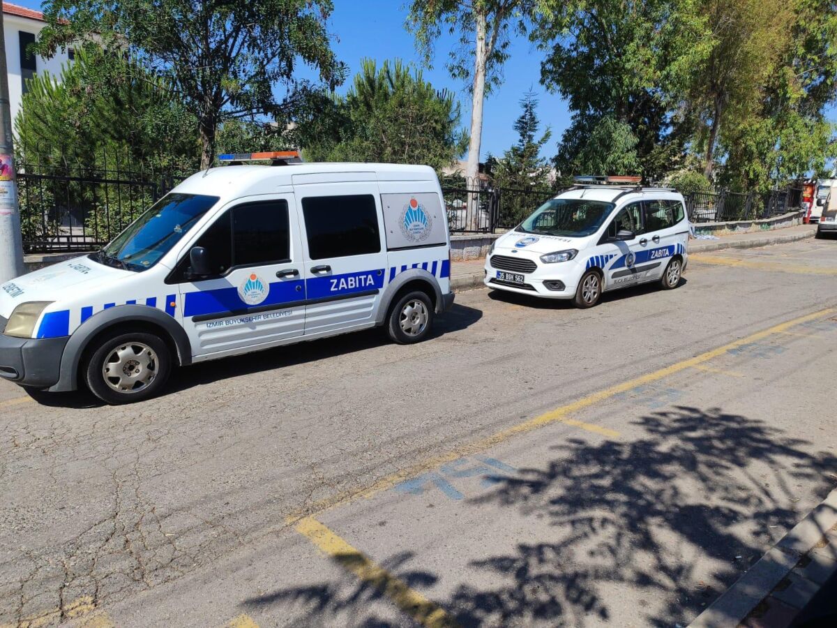 İzmir Büyükşehir Belediyesi Zabıta Dairesi Başkanlığı ekipleri, ilk aşaması bugün