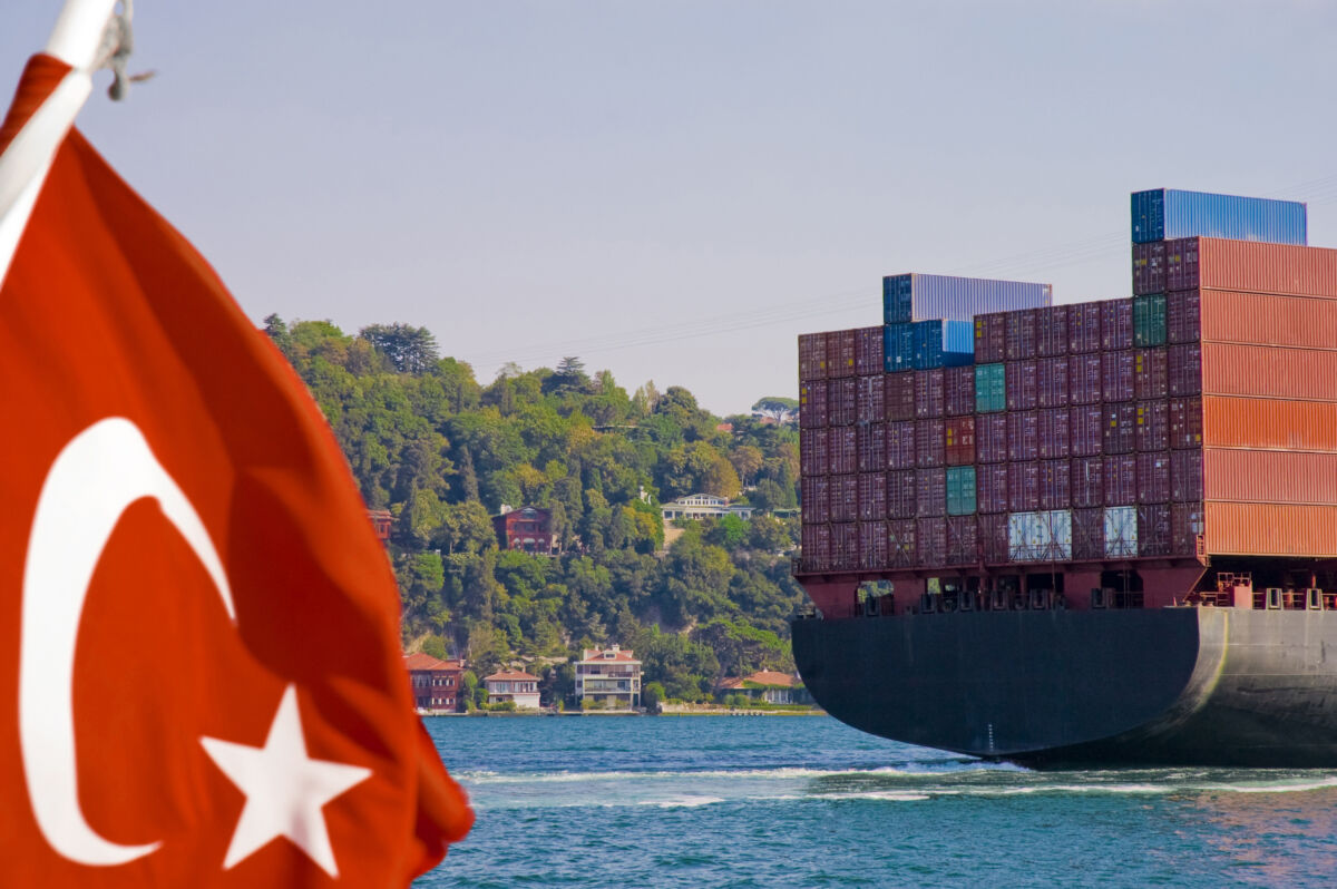 Ege İhracatçı Birlikleri (EİB), Mayıs ayında yüzde 8 artışla 1