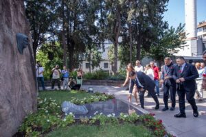 Ulu Önder Gazi Mustafa Kemal Atatürk’ün Karşıyaka Spor Kulübü’nü (KSK)