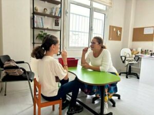 Çiğli Belediyesi Sağlık İşleri Müdürlüğü’nce yürütülen Dil ve Konuşma Terapisi