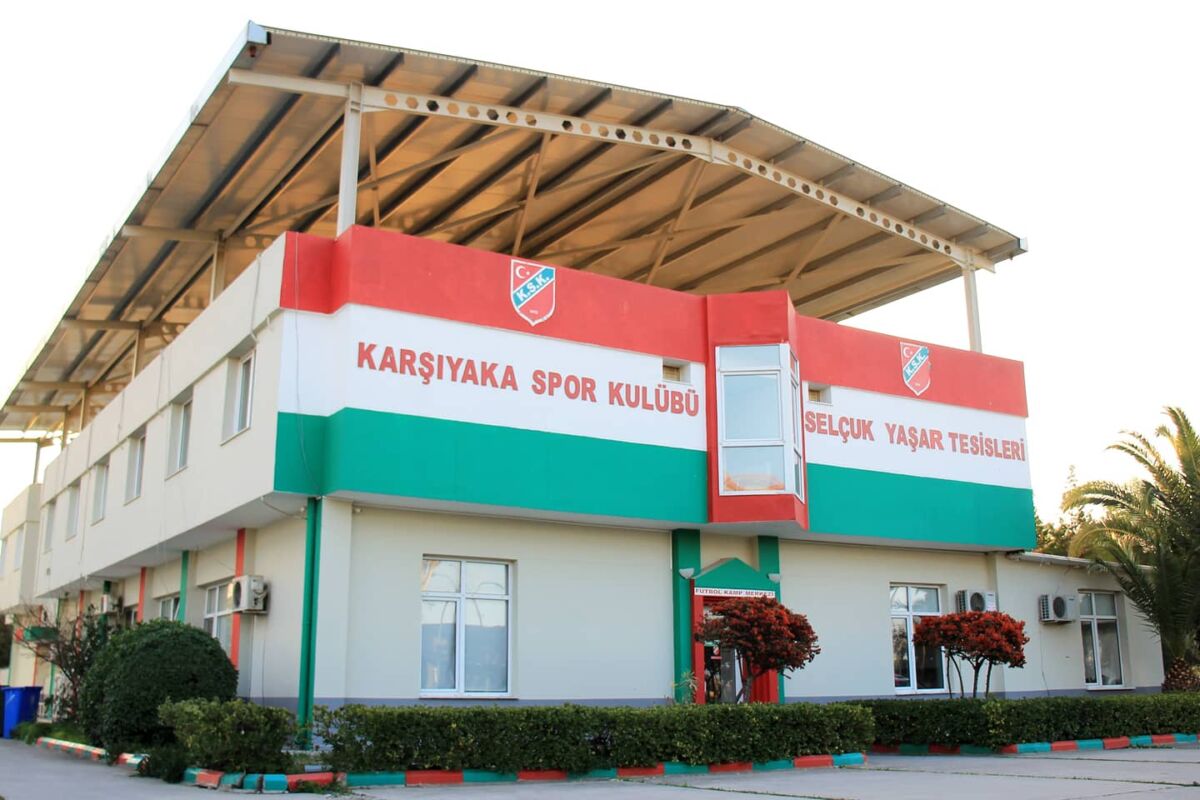 Yeşil-kırmızılı kulübün Onursal Başkan Selçuk Yaşar’ın adını taşıyan tesislerinin 30