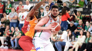 Basketbol Süper Ligi’nde Play-Off yarı finalinde Anadolu Efes’e elenerek sezonu