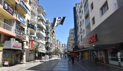 İzmir’de bayram sessizliği