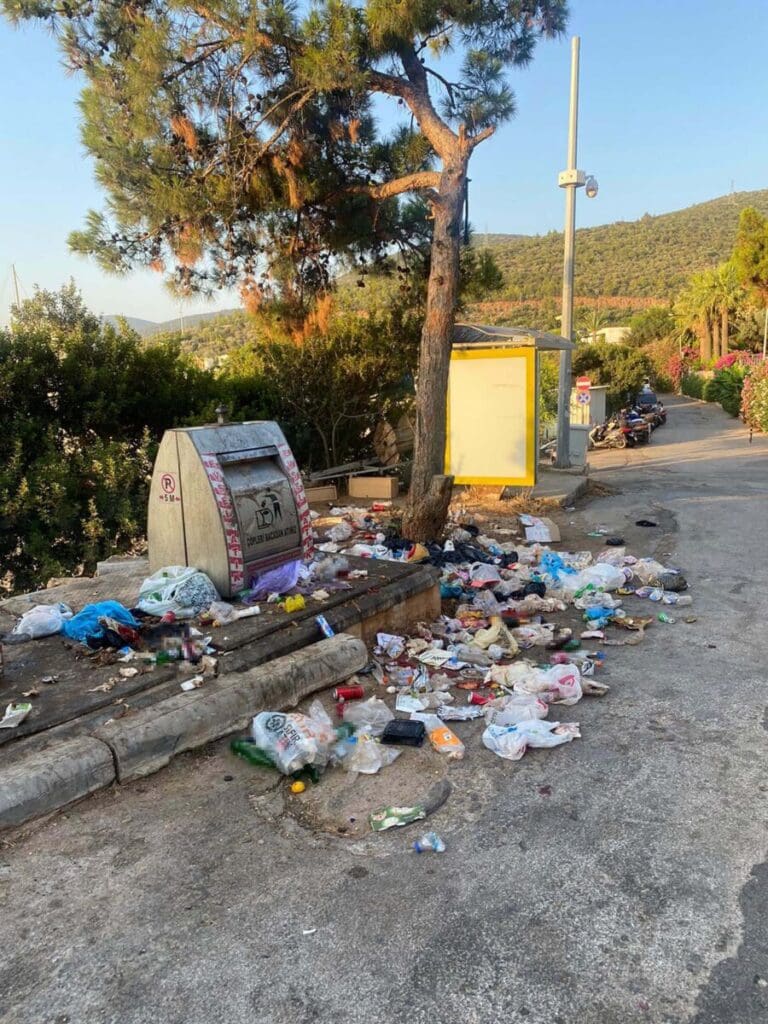 Bodrum'da tatilcilerden geriye çöpleri kaldı 6 bodrum