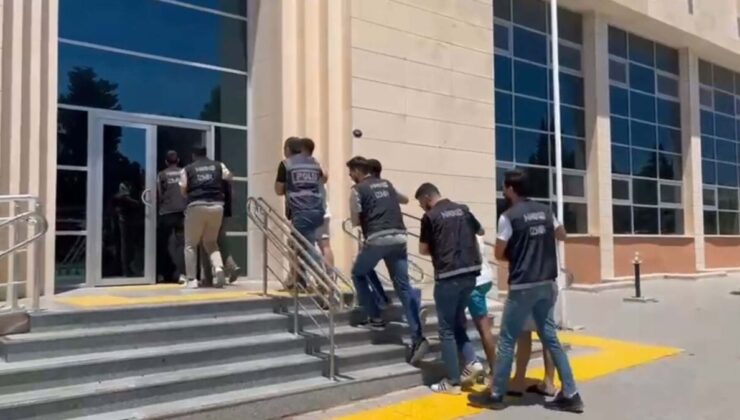 İzmir’de uyuşturucu operasyonunda 8 tutuklama