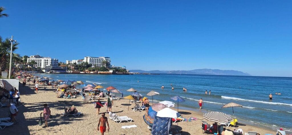 Kuşadası bayramda 1 milyon 200 bin yerli ve yabancı turisti ağırladı 4 kuşadası