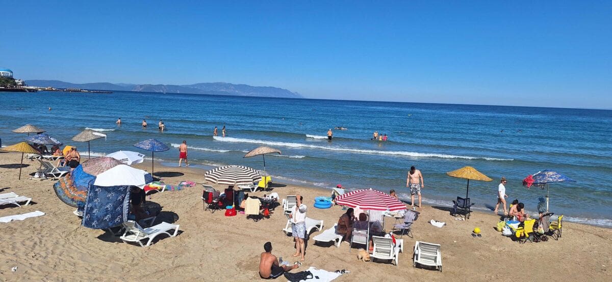 Kuşadası, okulların kapanmasının hemen ardından başlayan 9 günlük bayram tatilinde