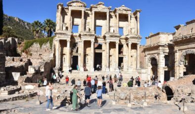 Efes Antik Kenti, bayramda en çok ziyaret edilen müze oldu