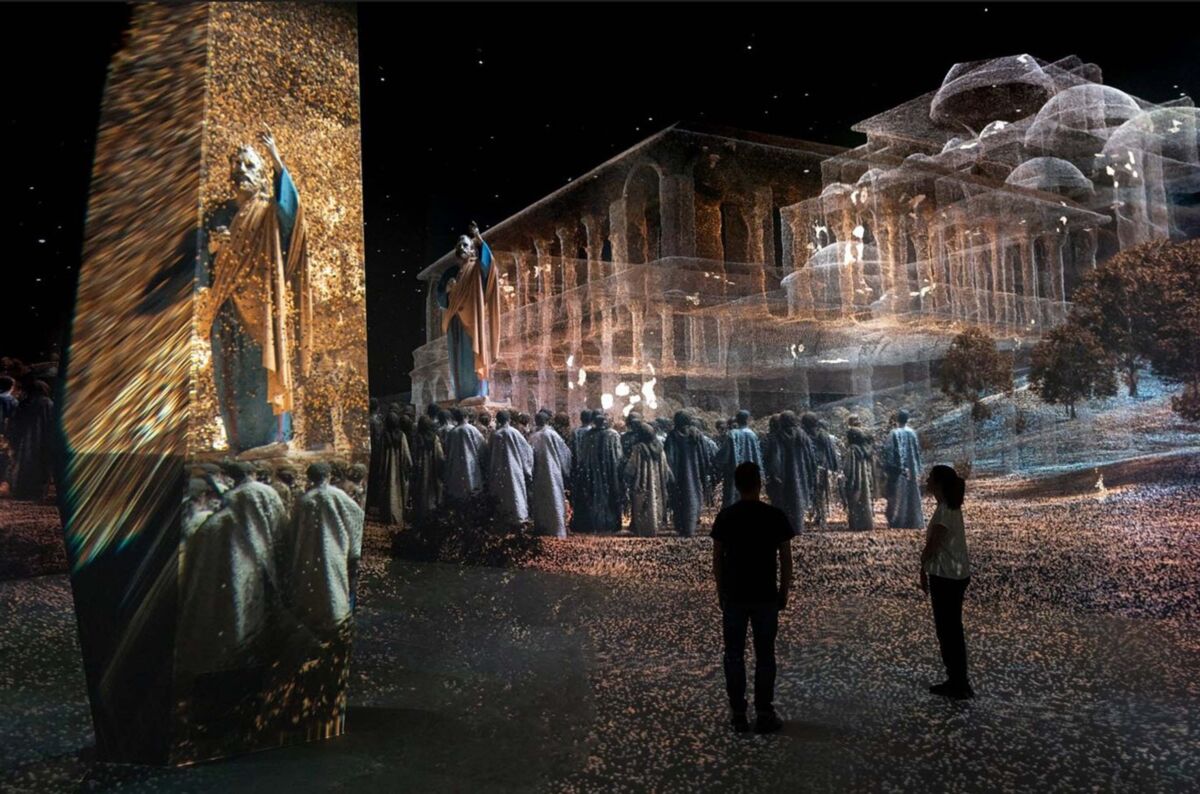 UNESCO dünya mirası olan Efes Antik Kenti’ndeki, ABD’nin Las Vegas