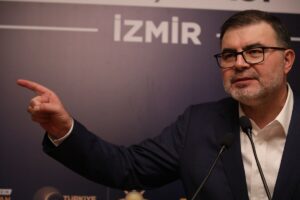 AK Parti İzmir İl Başkanı Bilal Saygılı, suya yapılan zama