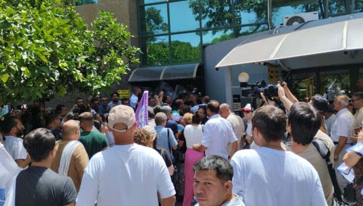 İzmir Büyükşehir Belediyesi’nde iş bırakma eylemi ikinci günde: Gazlı müdahale
