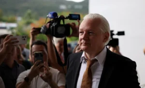Wikileaks’in kurucusu Julian Assange, ABD ile yapılan bir anlaşma sonucunda