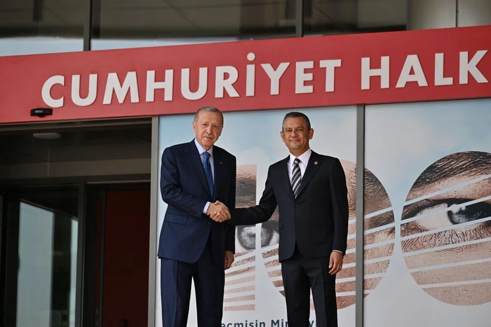 Cumhurbaşkanı Recep Tayyip Erdoğan, 18 yıl aradan sonra Cumhuriyet Halk