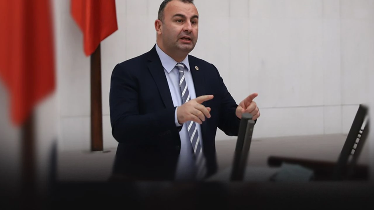 CHP İzmir Milletvekili Ednan Arslan, enerji fiyatları gerilediğinde indirim yapmak