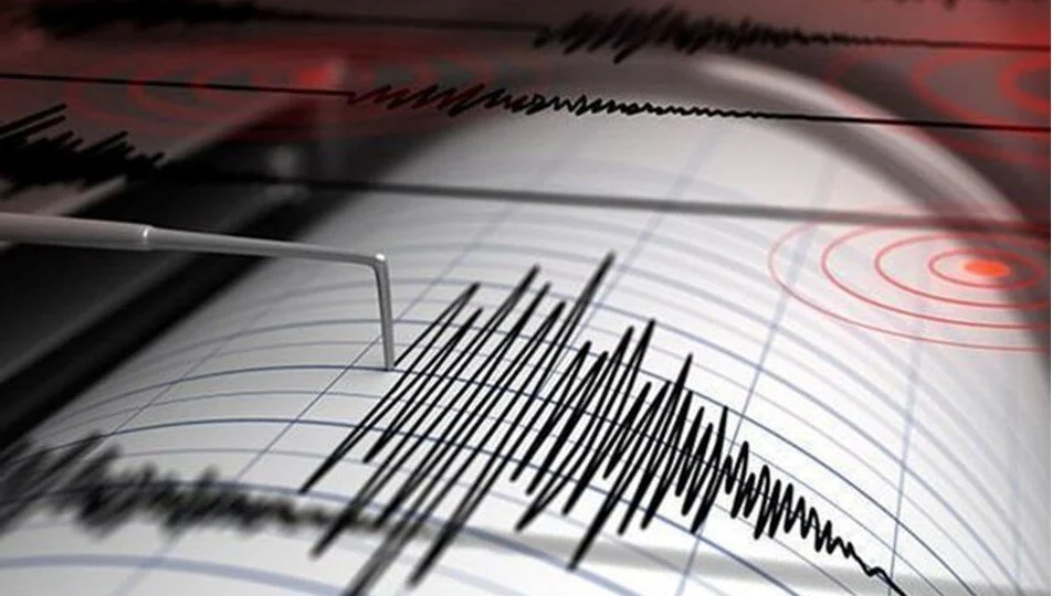 Manisa’nın Soma ilçesinde, Richter ölçeğine göre 4.8 büyüklüğünde deprem meydana