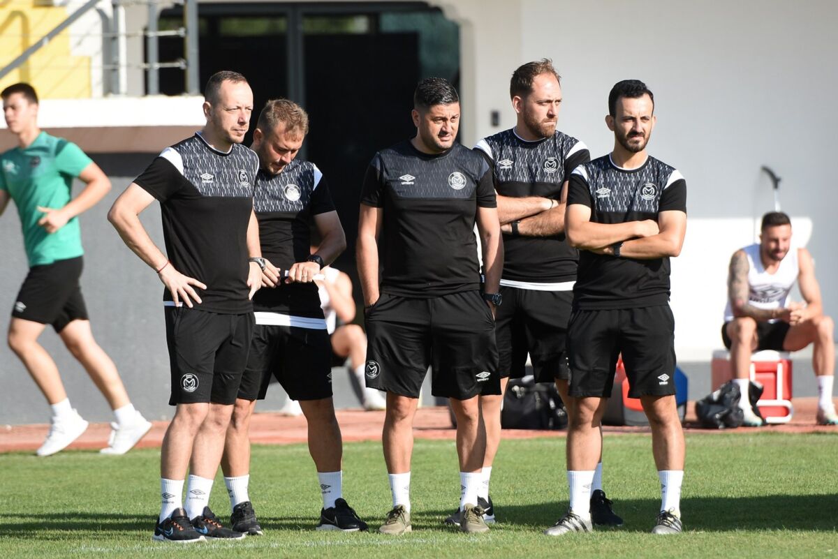 Manisa Futbol Kulübü, yeni sezon öncesi kadroda yapılan değişiklikleri resmi