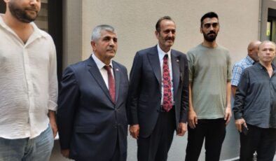 MHP İzmir bayramlaştı… Veysel Şahin: ‘Birarada olmaya en çok ihtiyaç duyduğumuz zamandayız’