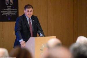 İzmir Büyükşehir Belediye Başkanı Dr. Cemil Tugay, İzmir’den Dünyaya Bakış
