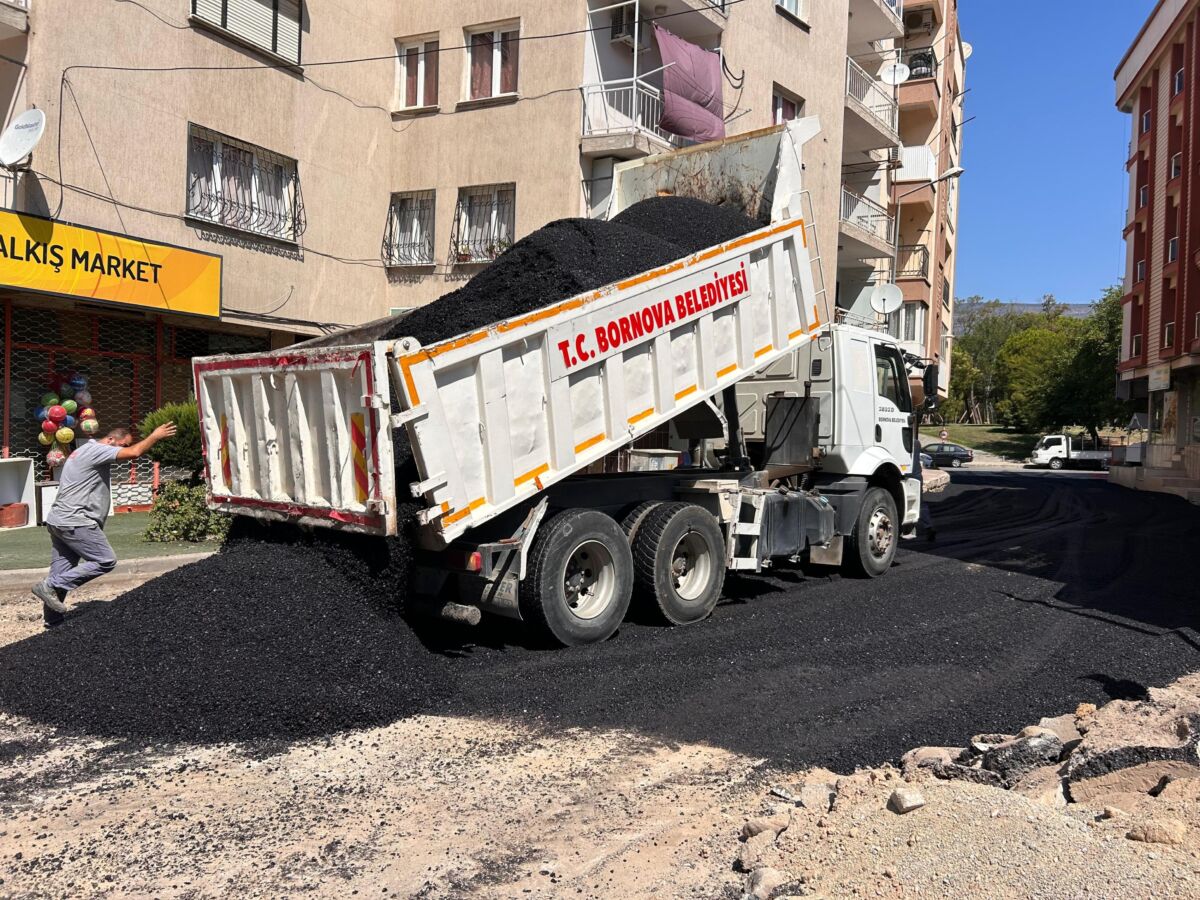 Bornova Belediyesi Acil Müdahale Ekipleri’nin hızlı ve etkili çalışmaları, Bornovalının