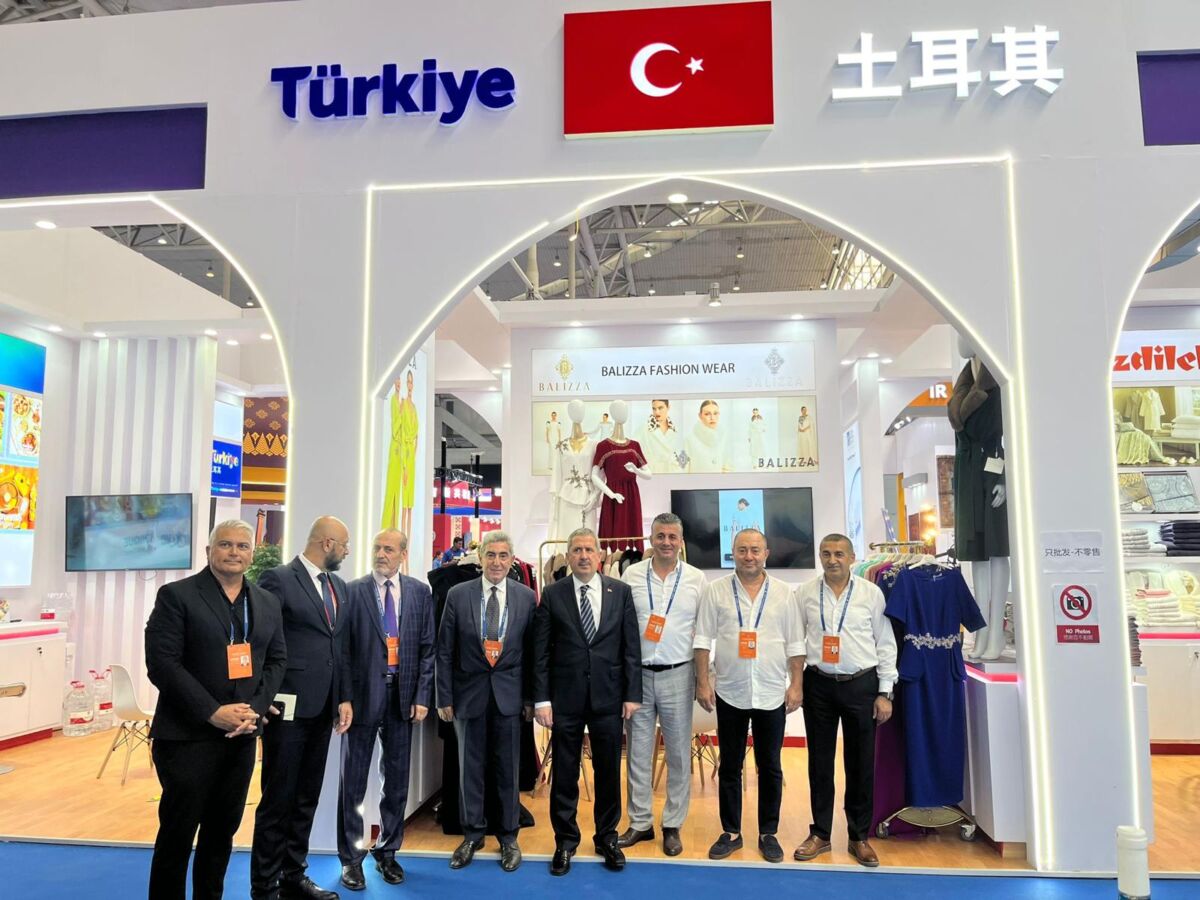 Fuar “İpek Yolu’nun yeni fırsatları, Avrasya’nın yeni dinamikleri” temasıyla, 140.000