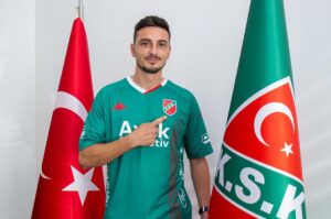 Geçen sezon Elazığspor formasıyla Play-Off’tan 2’nci Lig’e yükselme sevinci yaşayan